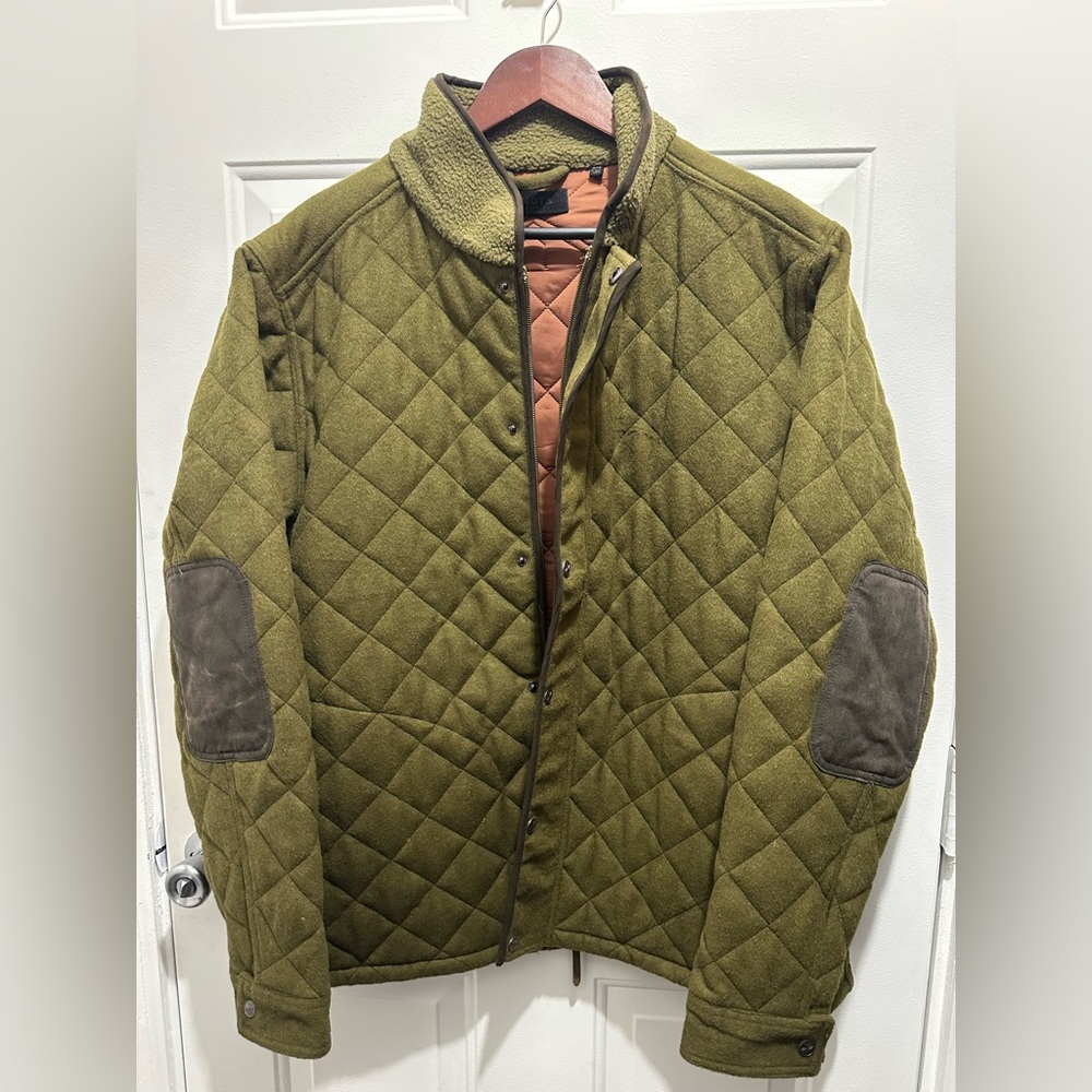 NWOT - Men's Quilted Military Jacket in Olive Green